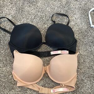 Victoria's Secret Black and Tan Everyday Bras